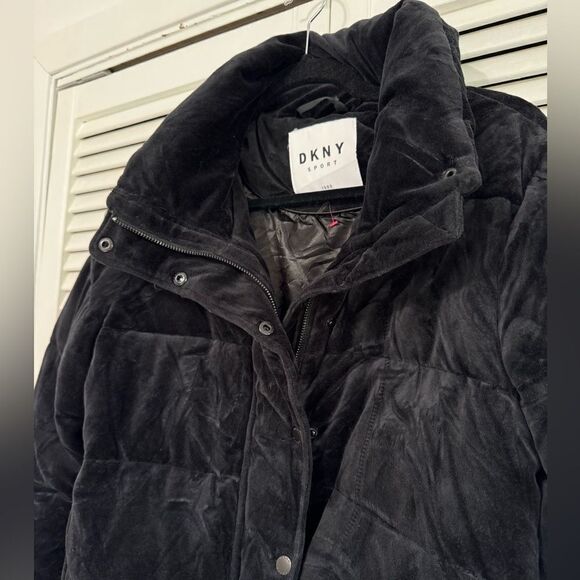 COPY - DKNY Sport Velour Puffer Jacket in Black women’s medium - Picture 4 of 6